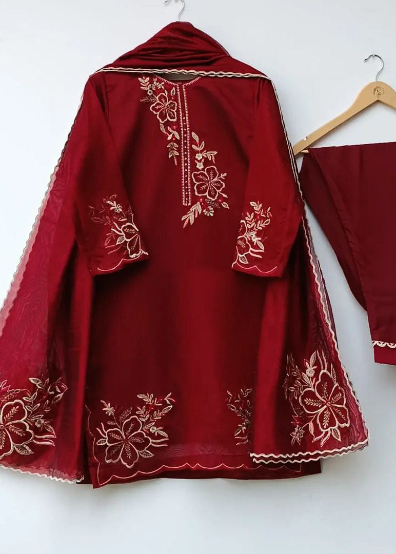 Elegance Touch 3 Piece Embroidered Organza Suit