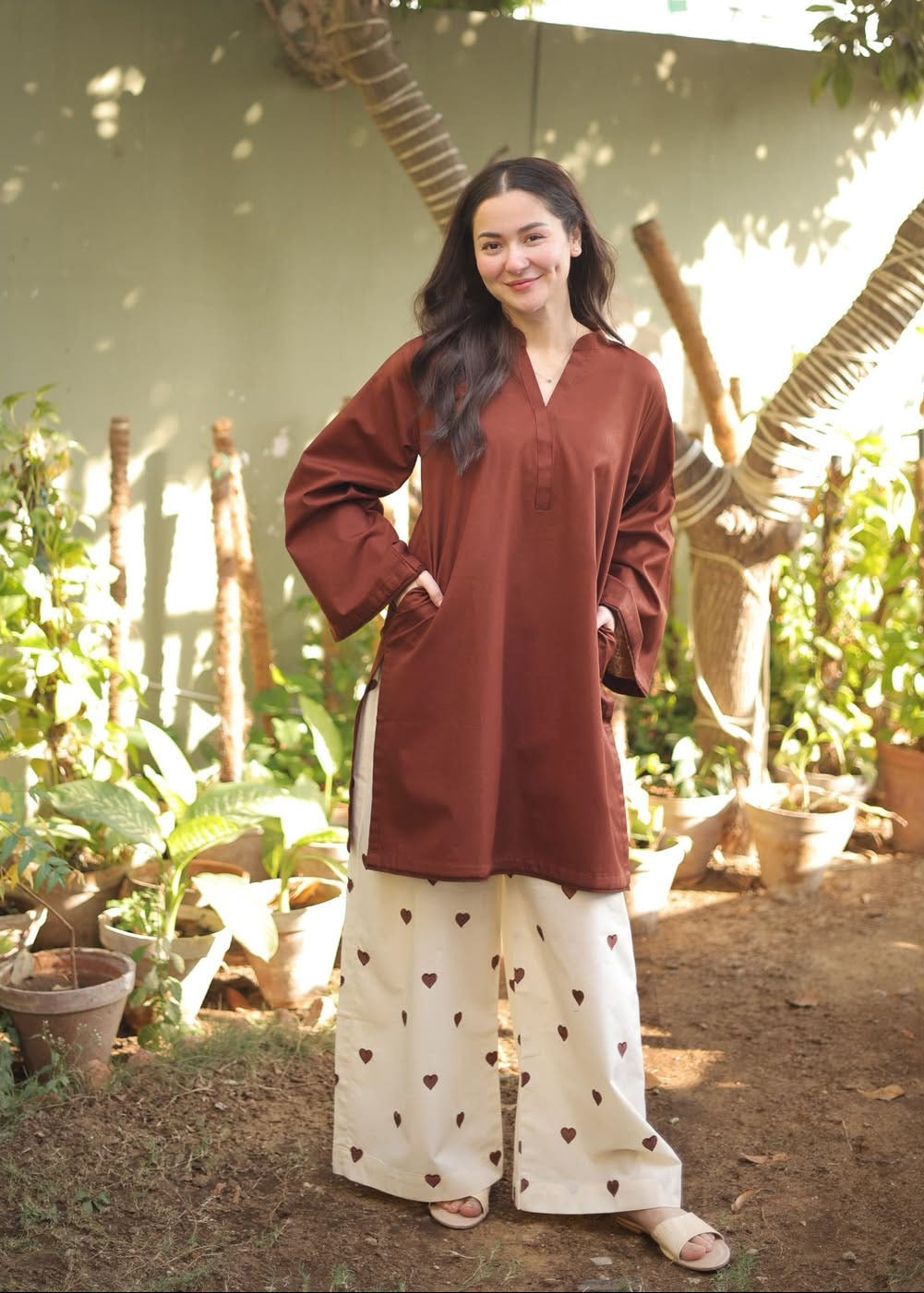 Heart Print Flapper Style V Neck Shirt with Pockets 2 Piece Set for Women